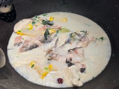 鲜潭蒸汽石锅江团鱼-鲜潭蒸汽石锅鱼(五道口购物中心店)
