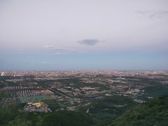 -鬼笑石后山停车场