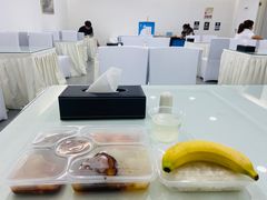 -上海宝信宝马4S店