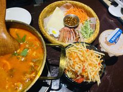 -清迈清迈巷口小排档(烟台山店)