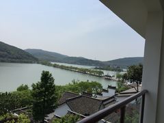 -南北湖湖光山居度假酒店