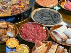 -黄潇洒老火锅(九眼桥宏济巷店)