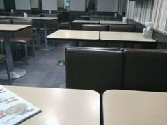 大堂-李先生牛肉面大王(北京站售票厅餐厅)