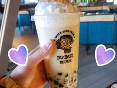 -憨豆先生奶茶店