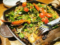 -云海肴·汽锅鸡·云南菜(天山百盛优客店)