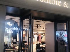 门面-Abercrombie & Fitch(天环广场店)