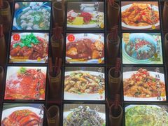 -何氏排骨(左家塘店)