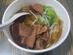 猪脚面-炳记小点(杏东店)