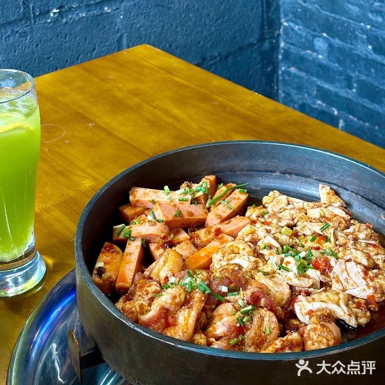贵阳铁板烧真的火开了 家家都需要排队