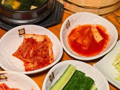 -喇喇排骨火锅·传统韩式脊骨汤(望京西园总店)