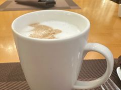 -上海西藏大厦万怡酒店Momo Cafe(徐汇店)