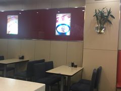大堂-李先生牛肉面大王(营口大润发店)