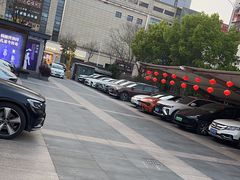 -香山湖渔家大院