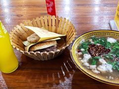 -京容合·老北京烧饼夹肉(珠江八区店)