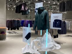 -迪桑特DESCENTE(北京三里屯BLANC店)