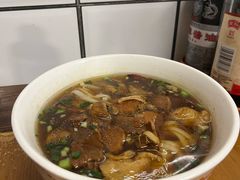 -矮子粉店1985·长沙米粉(湘春路店)