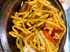 砂锅炒面-马尔龙新疆饭店·清真(长青路店)