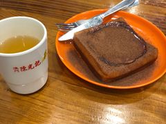 招牌漏奶华-澳门陈光记烧味饭店(南京德基广场店)