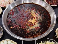 -储奇门鳝鱼火锅(总店)