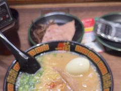 -一兰拉面(新宿中央东口店)