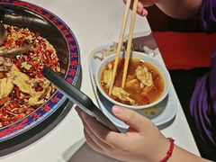 -何师傅美蛙鱼头(汉街店)