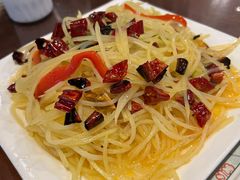 酸辣土豆丝-老兰家传统烧烤炒菜泡馍(小南门店)