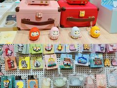 -猫的天空之城概念书店(束河店)