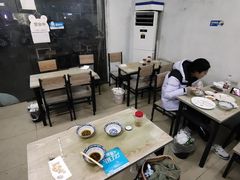 -一品鲜鱼锅贴(人民一路店)