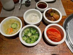 -萨拉伯尔(燕莎友谊商城店)