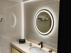 -泊雅酒店公寓(广州琶洲磨碟沙地铁站店)