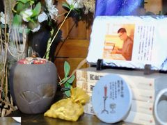 -荒岛书店(黄县路店)