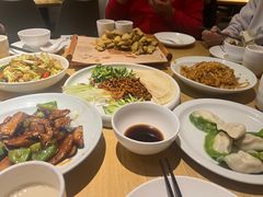 -关东小磨东北菜(上海长风大悦城店)