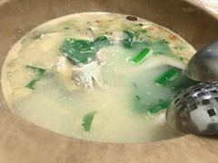 石锅鱼-七采菌园·石锅鱼野生菌火锅(环城北路店)