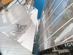 -巴黎路易威登基金会艺术中心 