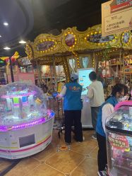 -卡通尼乐园(五彩世界店)