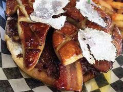 Holy&nbsp;duck&nbsp;burger-Holy Chuck