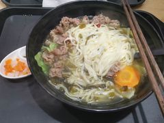 酸菜肥牛面-好麺世家海鲜面馆(新建中路店)