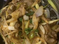 葱爆羊肉-胶东海鲜大排档(北太平庄店)