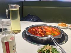 -佰人王串串香火锅(洋珠巷店)