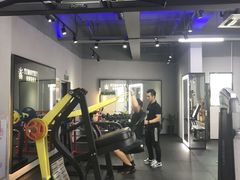 -AK健身普拉提拉伸私教馆(中八店)
