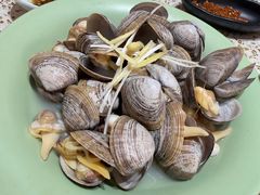 -小董哥烤串·爆汁大油边(故宫店)