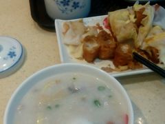 -冠记·肠粉粥品专家(江南大道店)