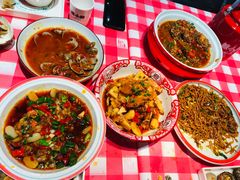 -辣小鲜·南昌大排档(船山路店)