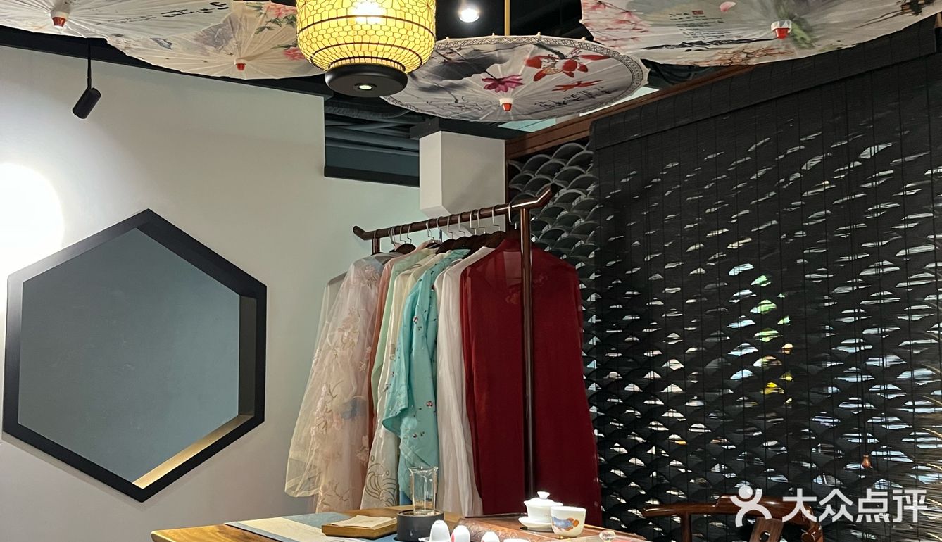 这到底是茶馆 是饭店 还是汉服馆⁉️