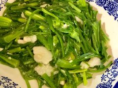 -阿鹏故事云南野生菌火锅(人民路店)