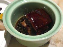 东坡肉-弄堂里(西溪龙湖天街店)