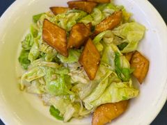 包包菜炒馕-伊带伊路新疆美食府(呼家楼店)