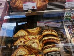 -巴黎优朵烘焙馆(菱角湖壹号店)