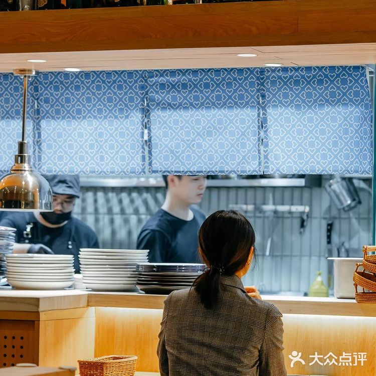 深圳探店 | 春笋下的庭院餐厅开啦🥗🥞☕️🍾