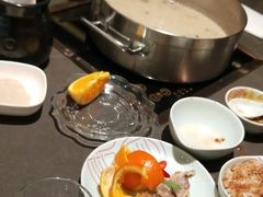 -捞王锅物料理(上海世茂广场店)